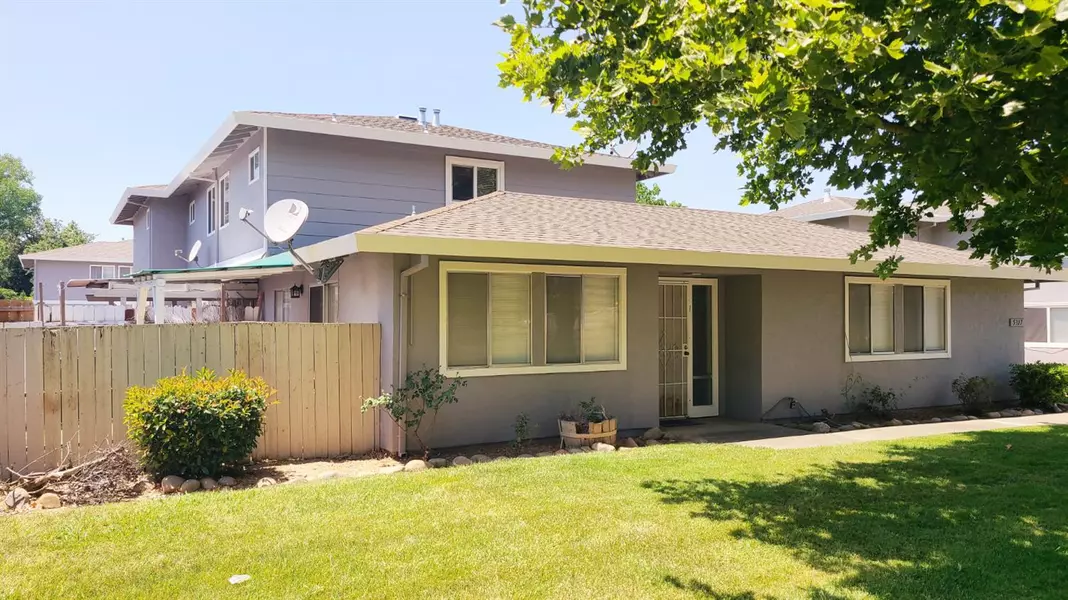 5317 Manzanita AVE #1, Carmichael, CA 95608