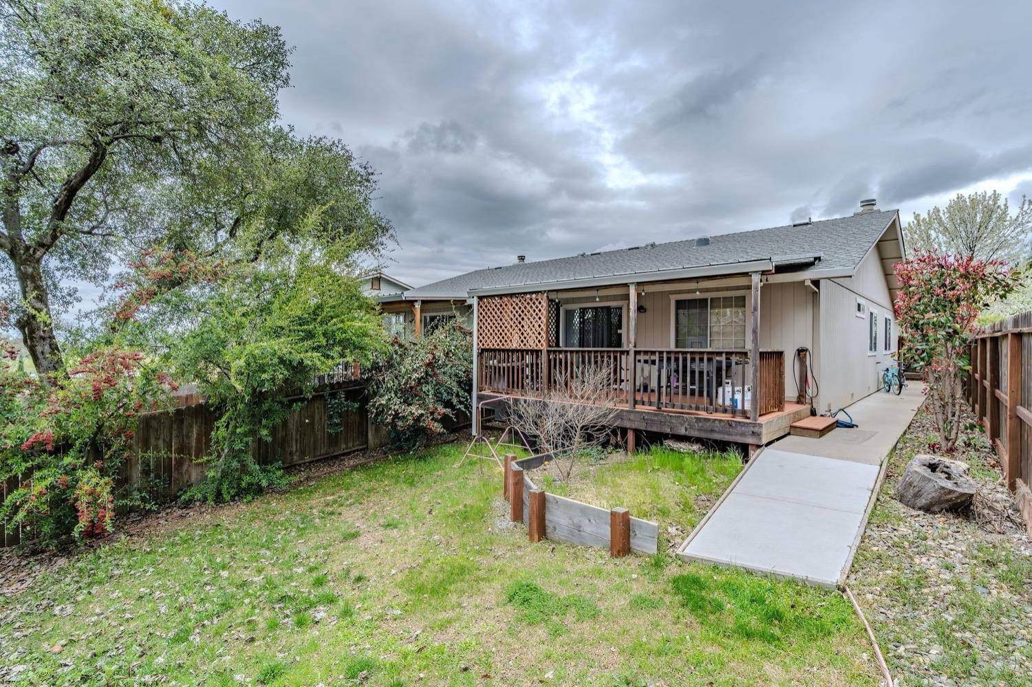 Jackson, CA 95642,180 Westview DR