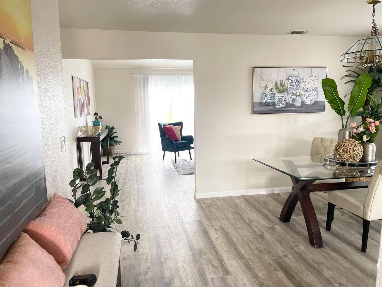 Sacramento, CA 95828,8370 Wheatland DR