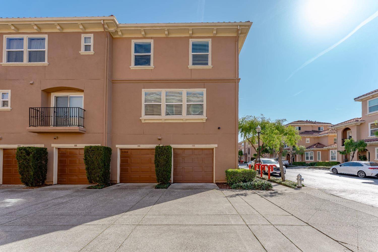 Sacramento, CA 95835,4800 Westlake Pkwy #1801