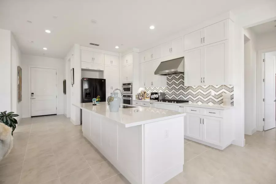 4260 Grey Hawk ST, Folsom, CA 95630