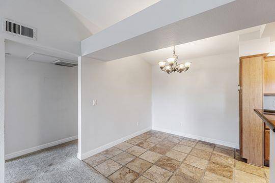 Folsom, CA 95630,885 Halidon WAY #1322