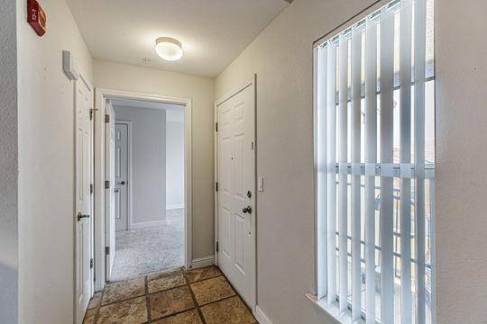 Folsom, CA 95630,885 Halidon WAY #1322