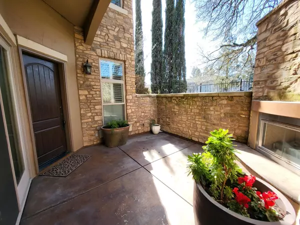 Sacramento, CA 95825,2430 Pavilions PL #501