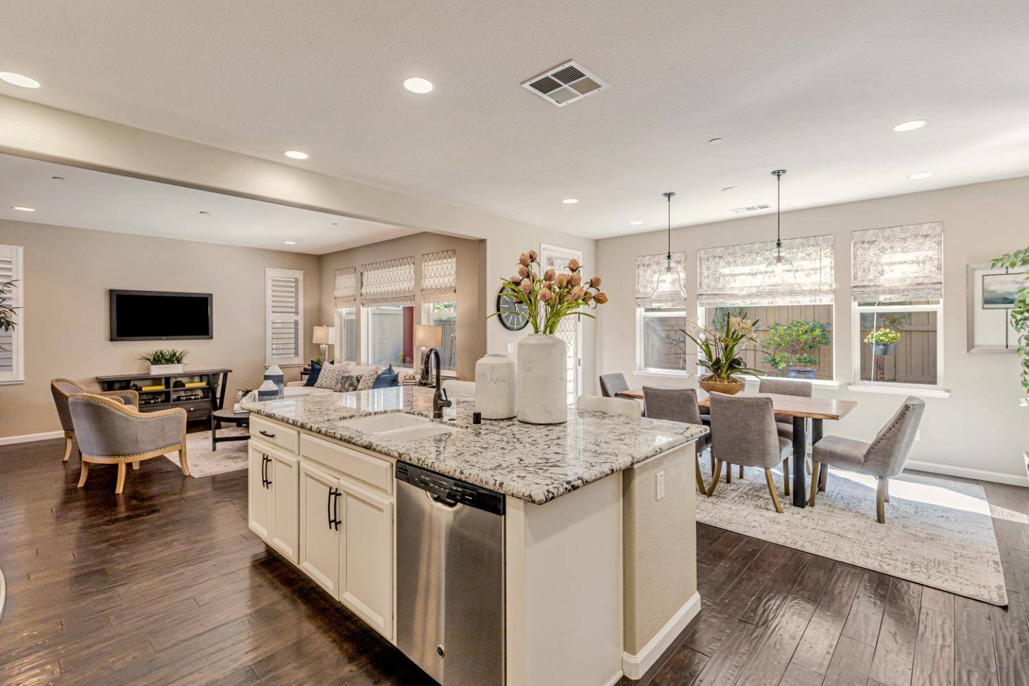 Roseville, CA 95661,4185 Vittorio DR