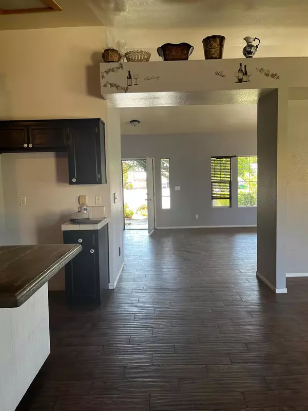 Los Banos, CA 93635,1860 Vassar CT