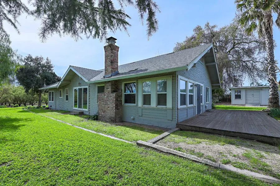 13419 Bentley ST, Waterford, CA 95386