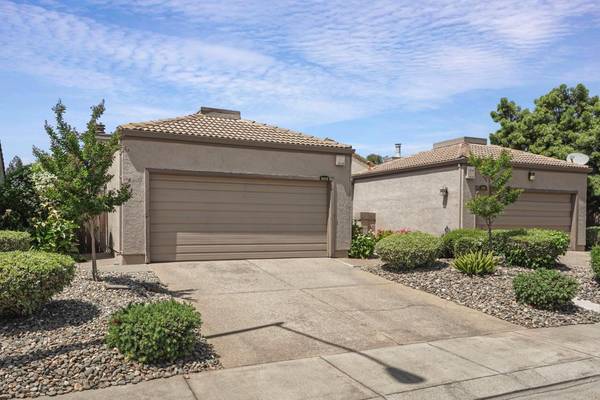 1105 Awani DR, Lodi, CA 95240