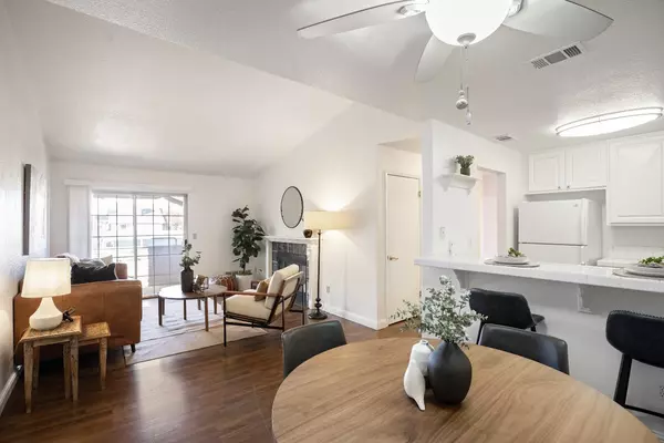 Rancho Cordova, CA 95670,11150 Trinity River DR #56