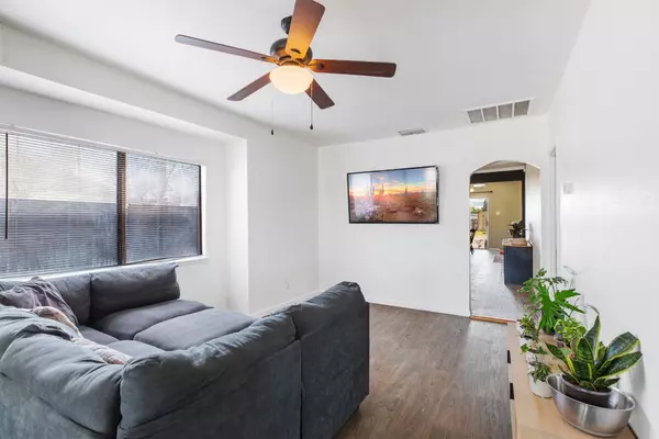 Newman, CA 95360,1139 T ST