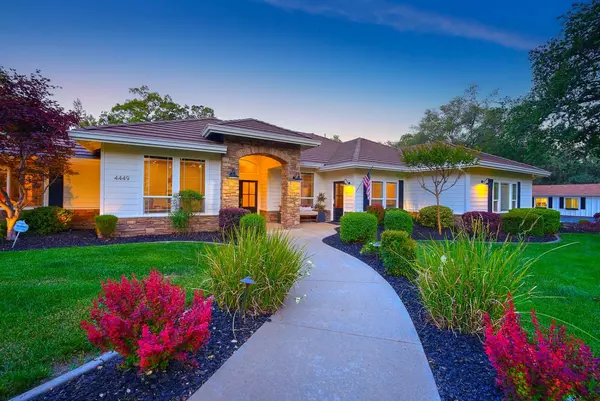 Loomis, CA 95650,4449 Blackberry LN