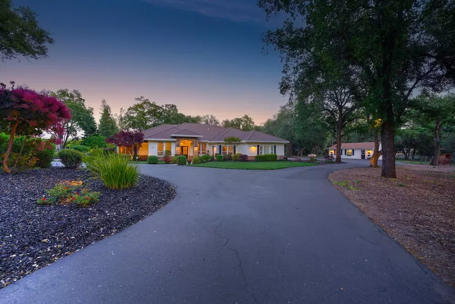 4449 Blackberry LN, Loomis, CA 95650