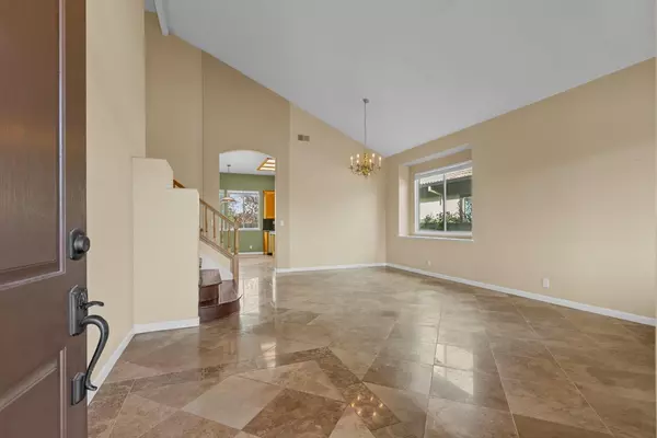 Folsom, CA 95630,1037 Halidon WAY