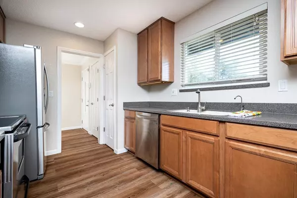 Diamond Springs, CA 95619,780 N Circle DR