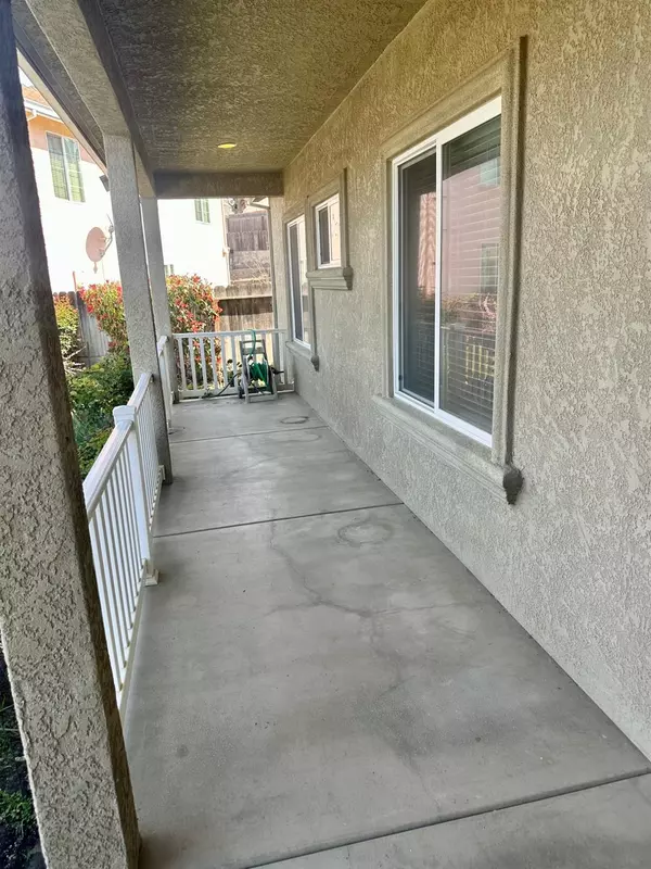 Oakdale, CA 95361,600 Jeanette CT