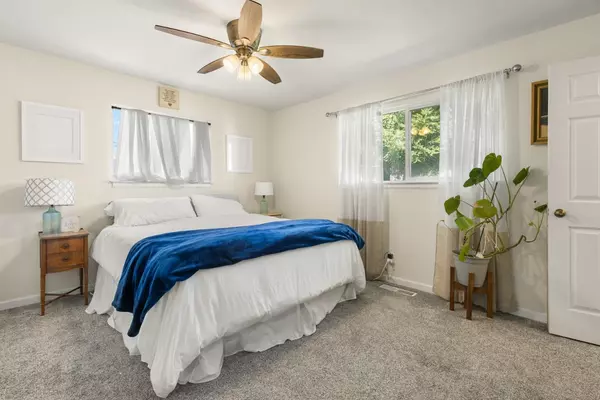 532 Social Hall RD Gridley, CA 95948