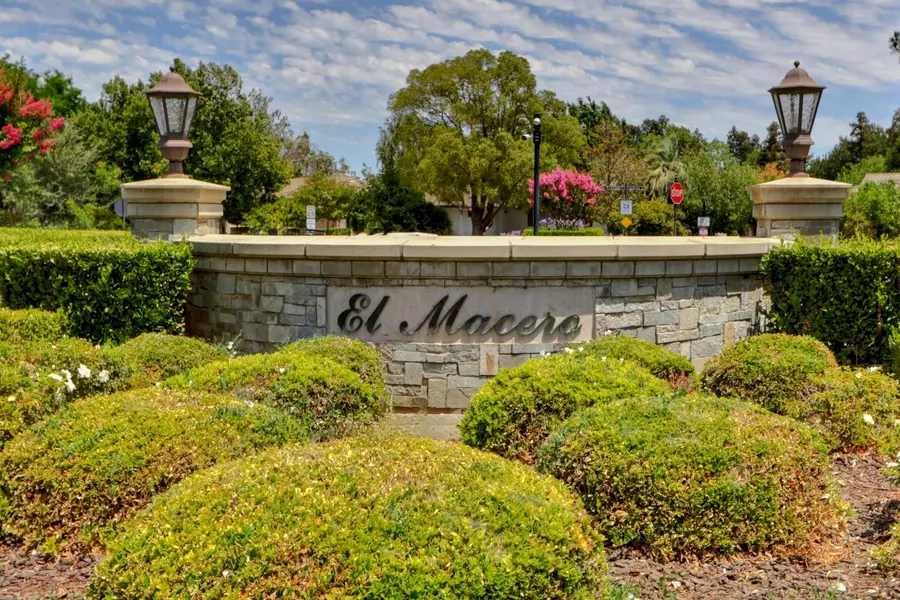 27243 E El Macero DR, El Macero, CA 95618