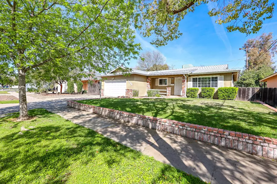 1509 Brookdale DR, Merced, CA 95340