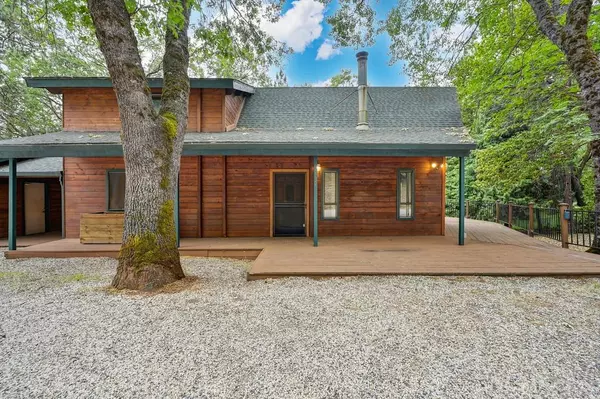 Foresthill, CA 95631,5239 Crestline DR