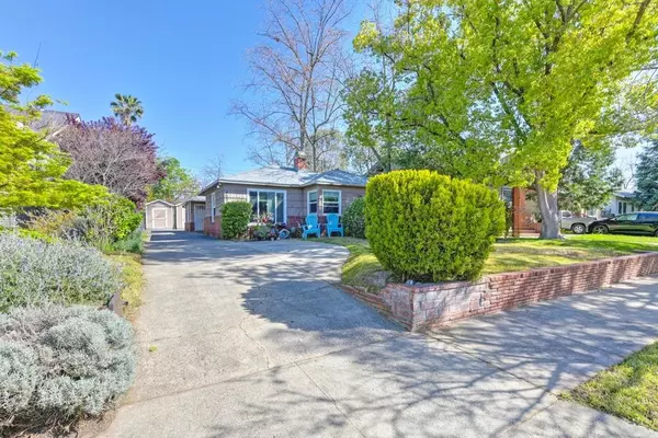 Sacramento, CA 95820,4903 10th AVE