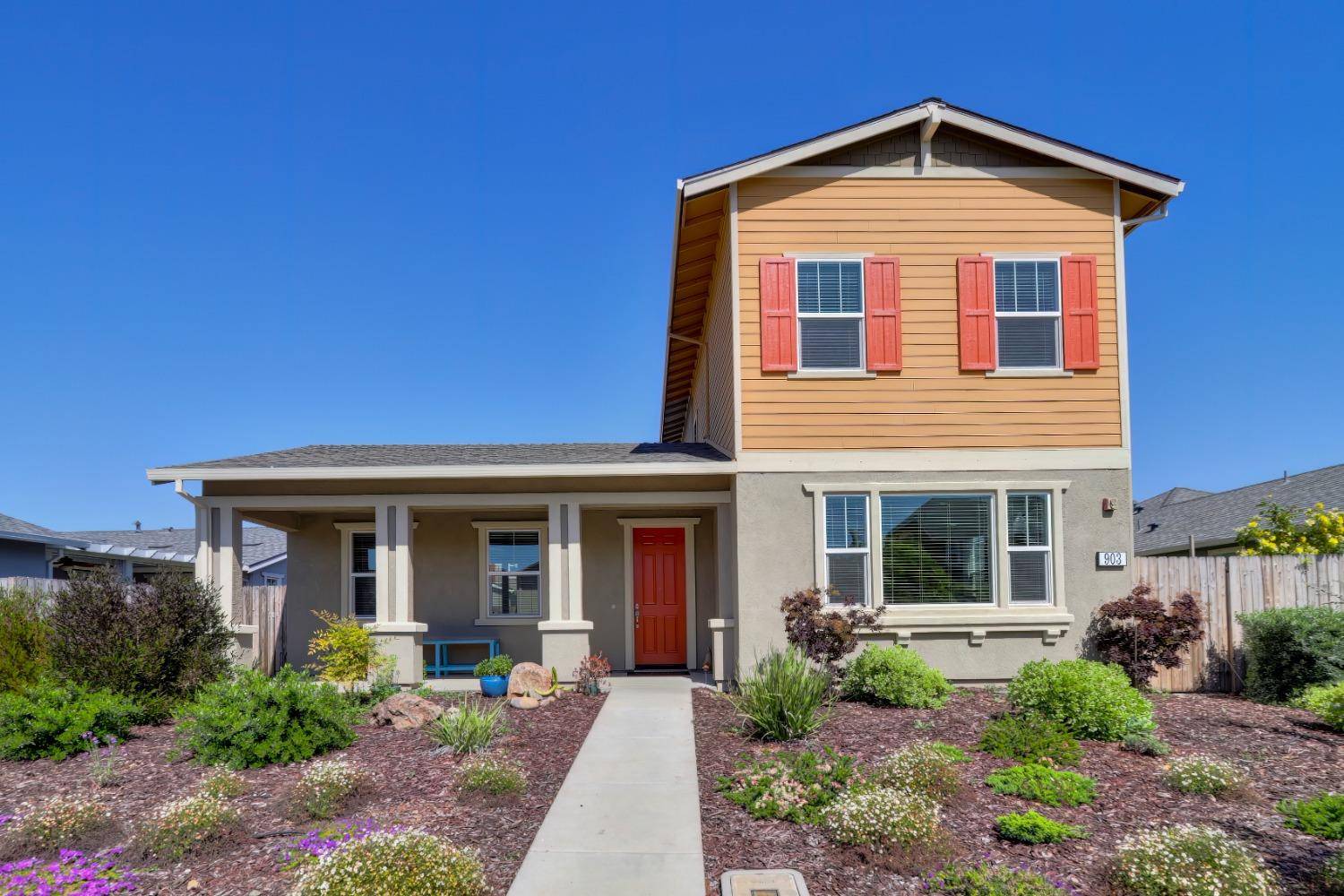 Winters, CA 95694,903 Wyatt LN