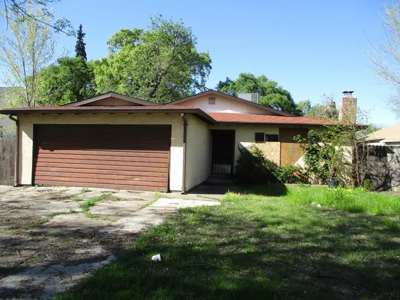 1815 Lucerne AVE, Stockton, CA 95203