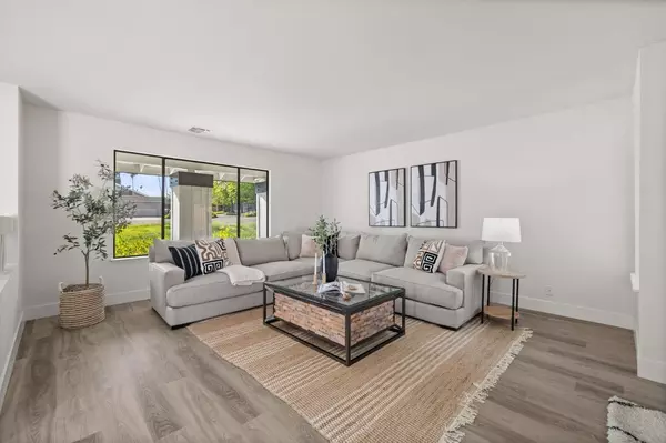 Carmichael, CA 95608,4925 Puma WAY