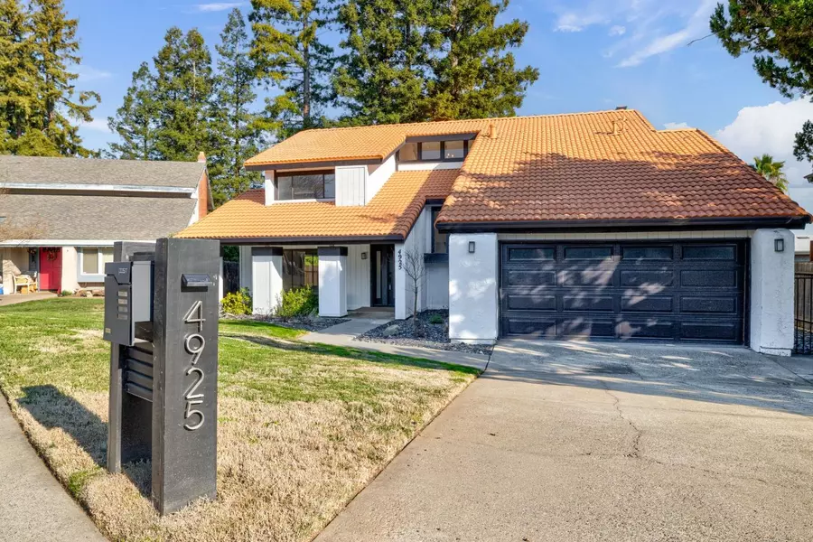 4925 Puma WAY, Carmichael, CA 95608