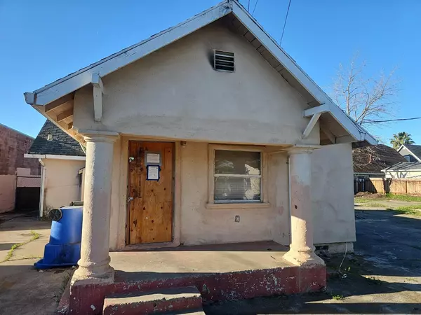 820 Nogales ST, Sacramento, CA 95838