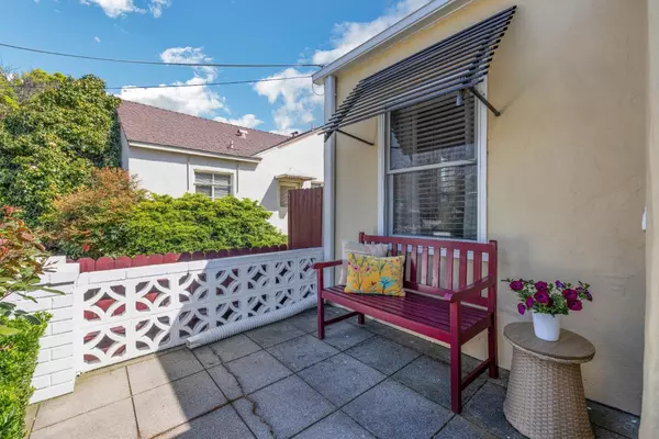 Sacramento, CA 95820,5230 15th AVE