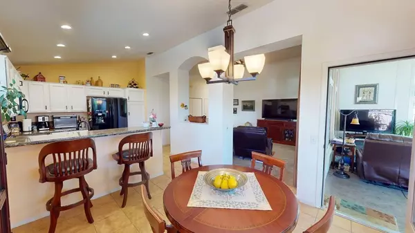 Roseville, CA 95747,5721 Red Willow LN