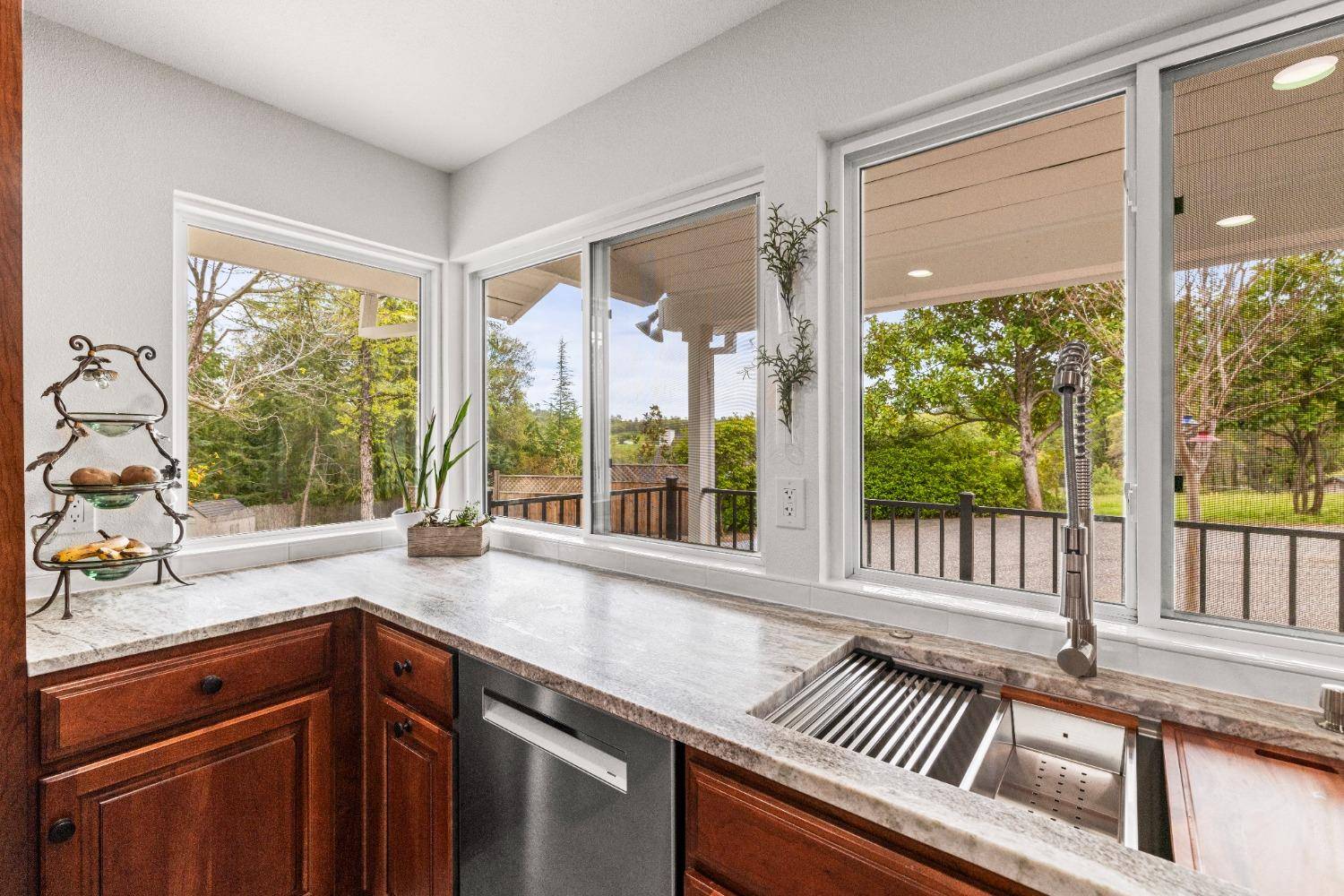 Auburn, CA 95602,24937 Oro Valley RD