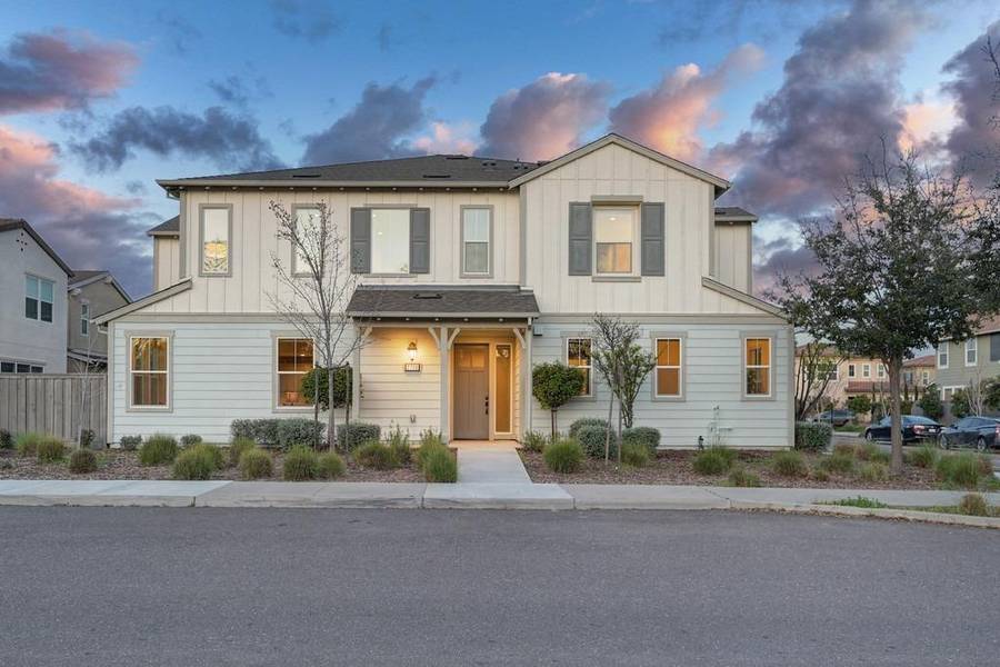 2230 Cannery Loop, Davis, CA 95616