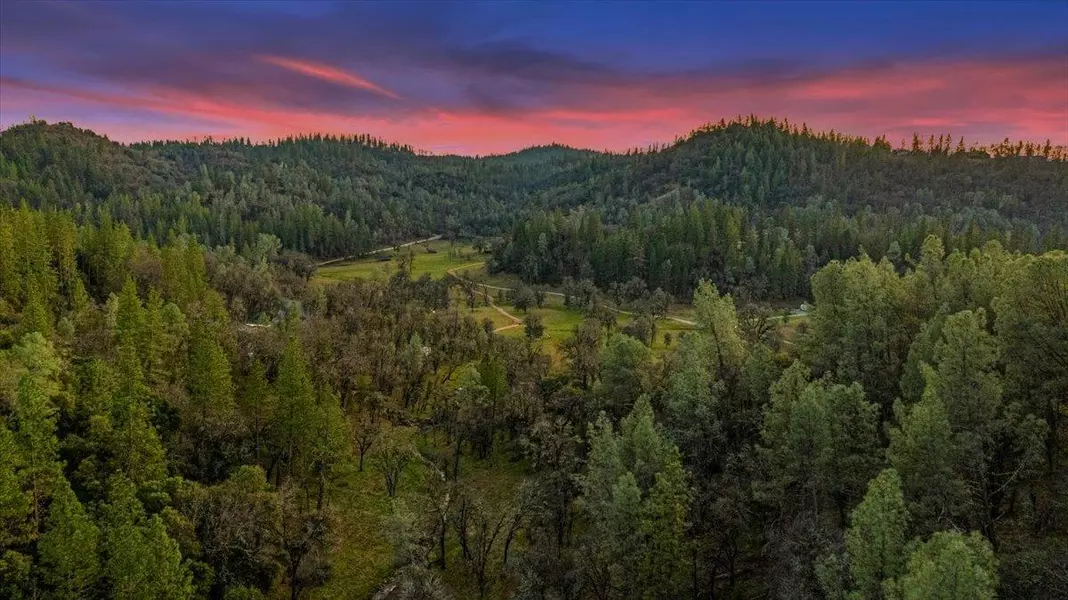 18139 Dog Bar, Grass Valley, CA 95949