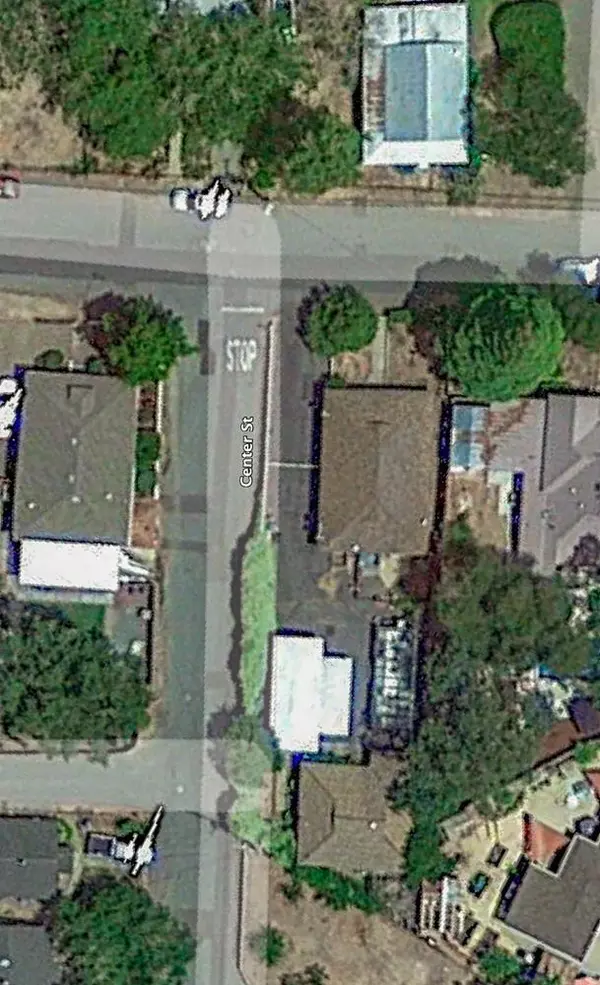 Jackson, CA 95642,403 Bright AVE