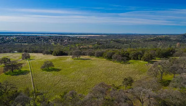 El Dorado Hills, CA 95762,1713 Via Veritas