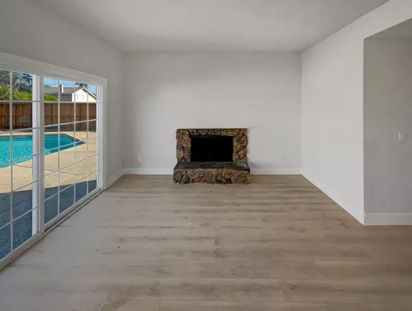 Citrus Heights, CA 95621,6001 Centurion CIR