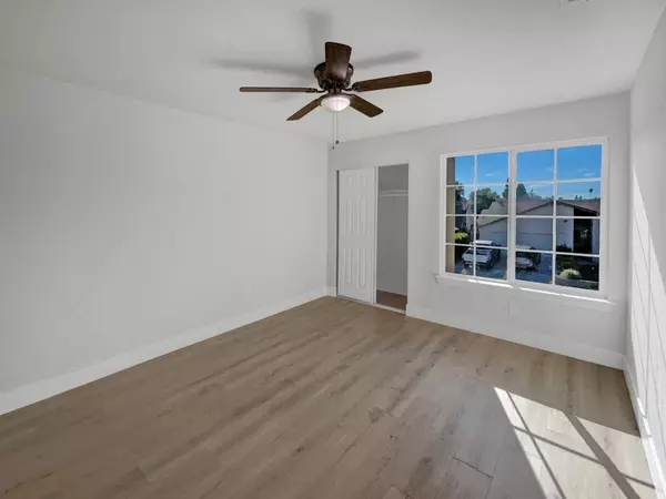 Citrus Heights, CA 95621,6001 Centurion CIR
