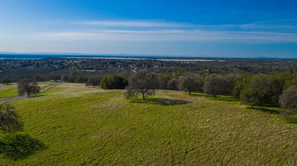 El Dorado Hills, CA 95762,1679 Via Veritas