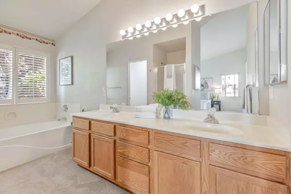 Elk Grove, CA 95758,9017 Bungalow WAY