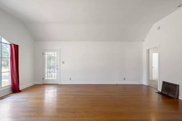 Oroville, CA 95966,1111 Brereton WAY