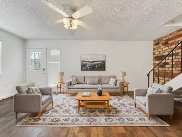 Sacramento, CA 95826,9051 Montoya ST #3