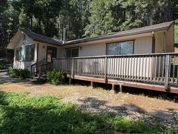 6261 Ridgeway DR, Pollock Pines, CA 95726