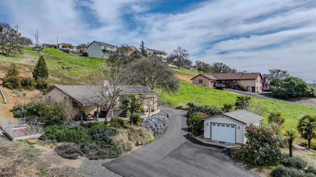 4899 Little John RD, Copperopolis, CA 95228