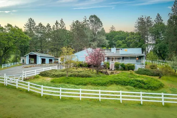 Auburn, CA 95602,25445 Table Meadow RD