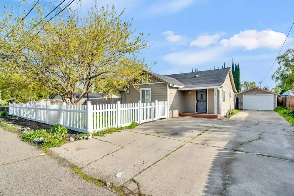 Olivehurst, CA 95961,5603 Alicia AVE