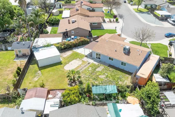 Ceres, CA 95307,3417 Uranus DR