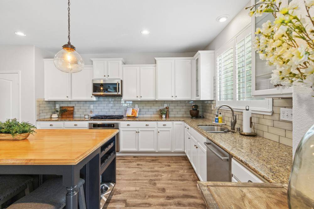 Roseville, CA 95747,356 Bramble CT