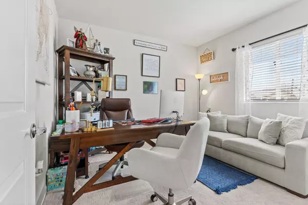 Olivehurst, CA 95961,2023 Maggie CT