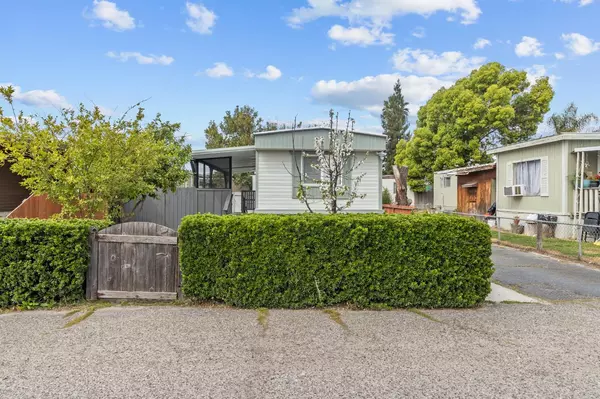 Atwater, CA 95301,2900 Muir AVE #42